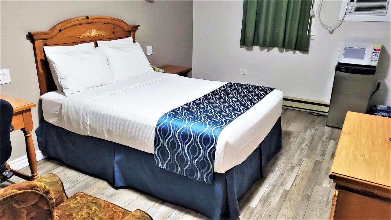 Knights Inn Colonial Fireside Inn Pembroke Buitenkant foto