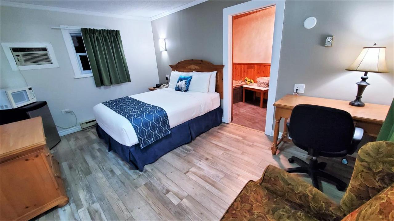 Knights Inn Colonial Fireside Inn Pembroke Buitenkant foto